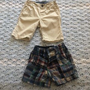 2pc set  shorts size 9-12 months